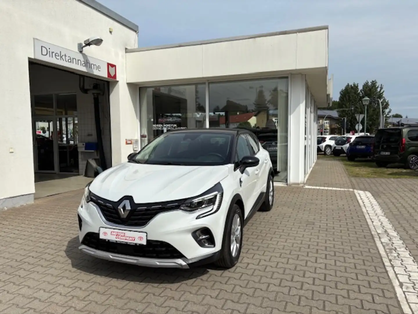 Renault Captur 1,3 TCe 5Trg. Automatik Intens Ausstattung Weiß - 2