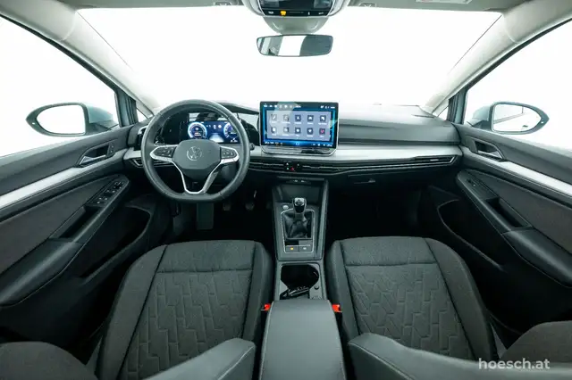 Volkswagen Golf view 5