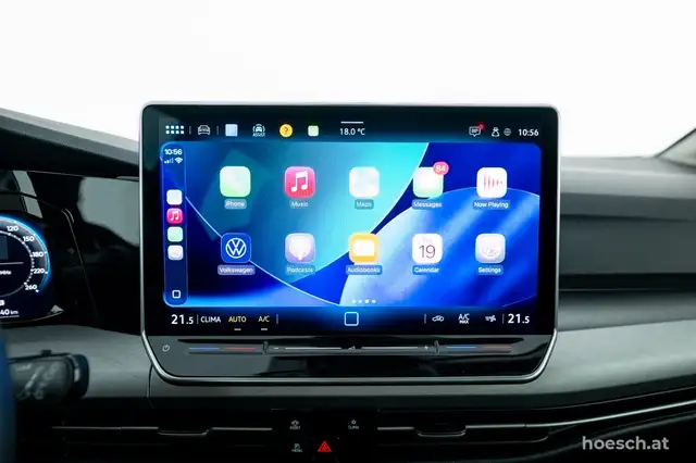 Volkswagen Golf view 11