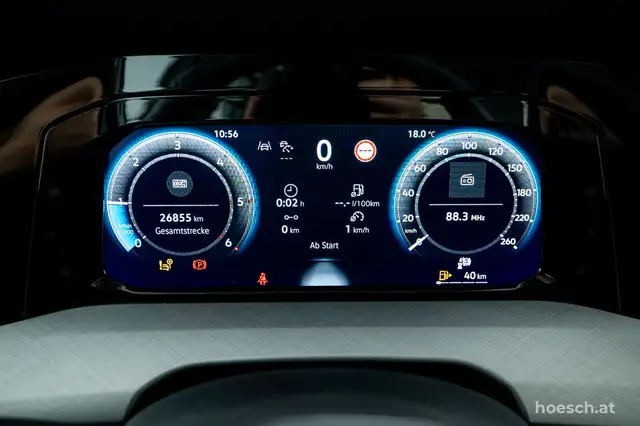 Volkswagen Golf view 9