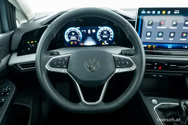 Volkswagen Golf view 6