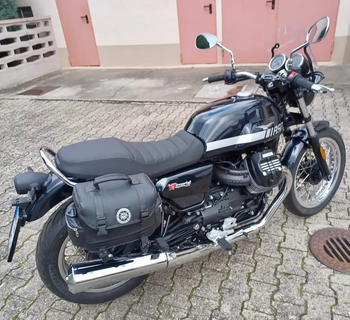 Moto Guzzi V 7 V7 Spezial Negru - 1
