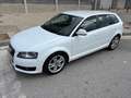 Audi A3 Sportback 2.0TDI Ambiente quattro Weiß - thumbnail 2