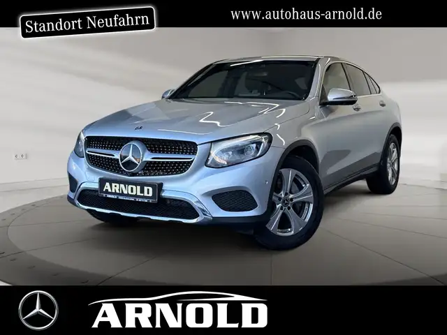 Mercedes-Benz GLC 350 GLC 350 d 4M Coupé DISTRONIC AHK Schiebedach LED