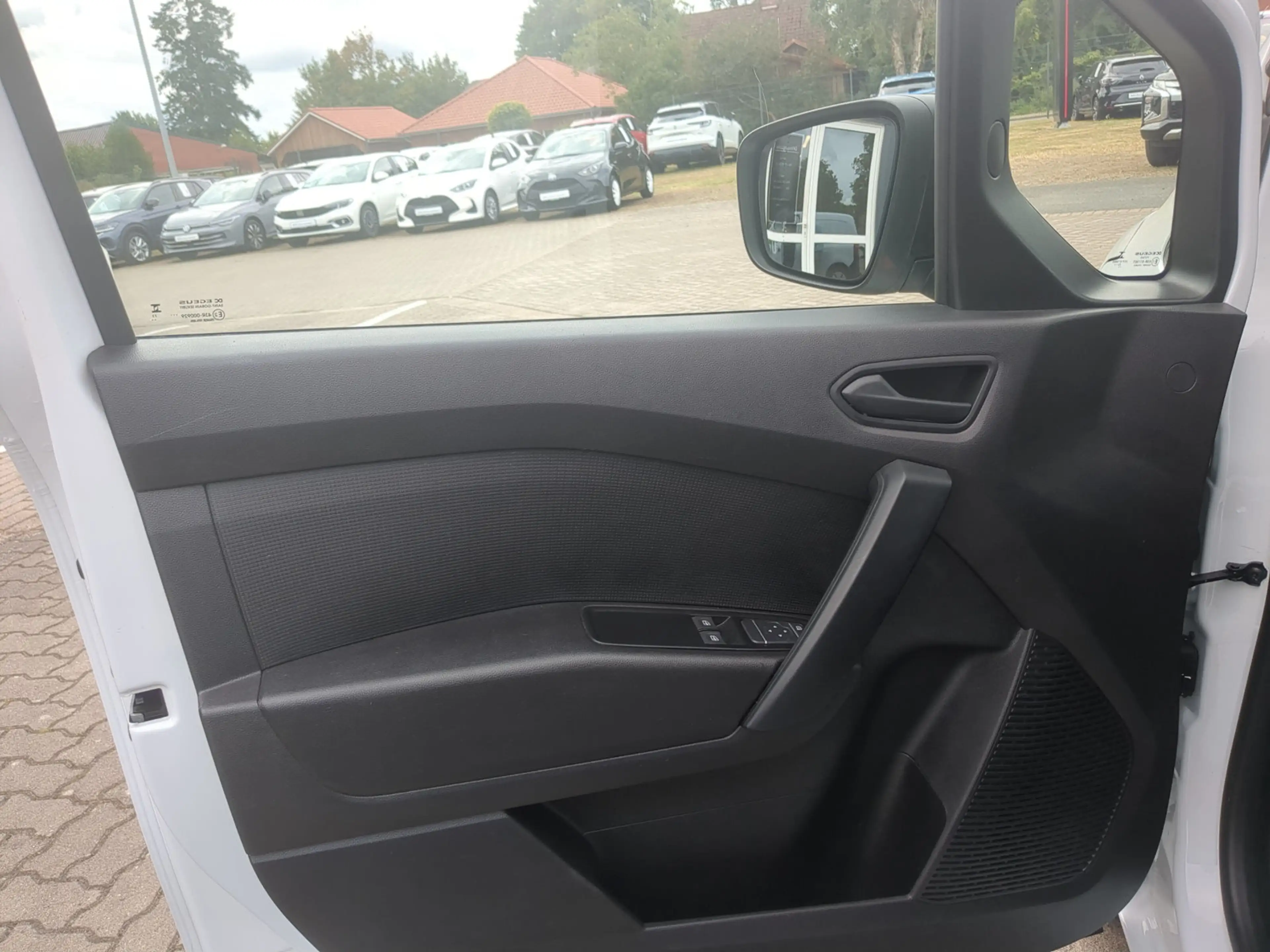 Nissan Townstar EV Accenta 45 kWh L1 AHK PDC — photo 13