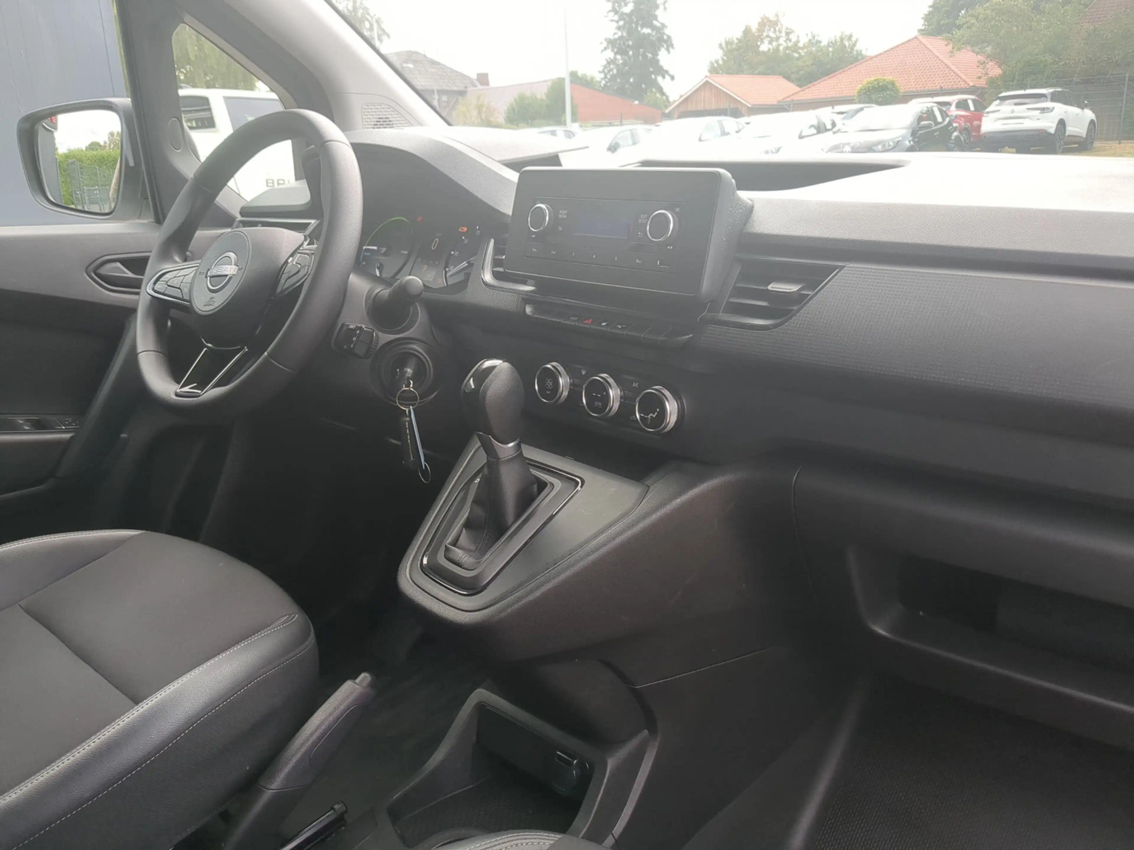 Nissan Townstar EV Accenta 45 kWh L1 AHK PDC — photo 6