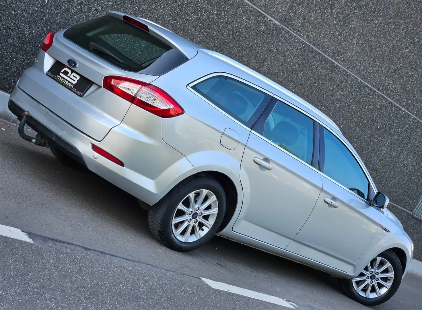 Ford Mondeo *** 2.0 TDCi - Auto - PDC - Keyless - Carpass *** Zilver - 2