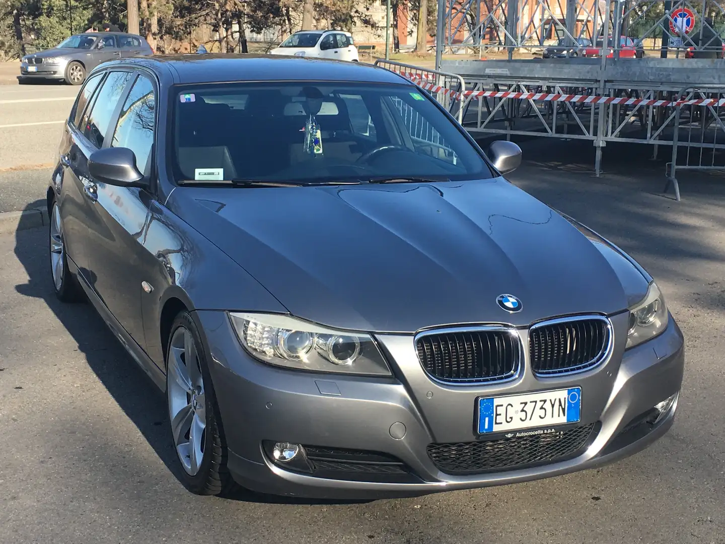 BMW 318 BMW 318 Touring station wagon - 1