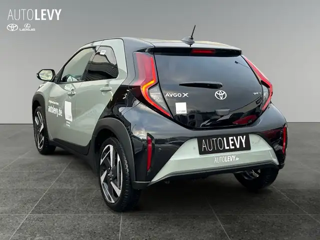 Toyota Aygo X view 3