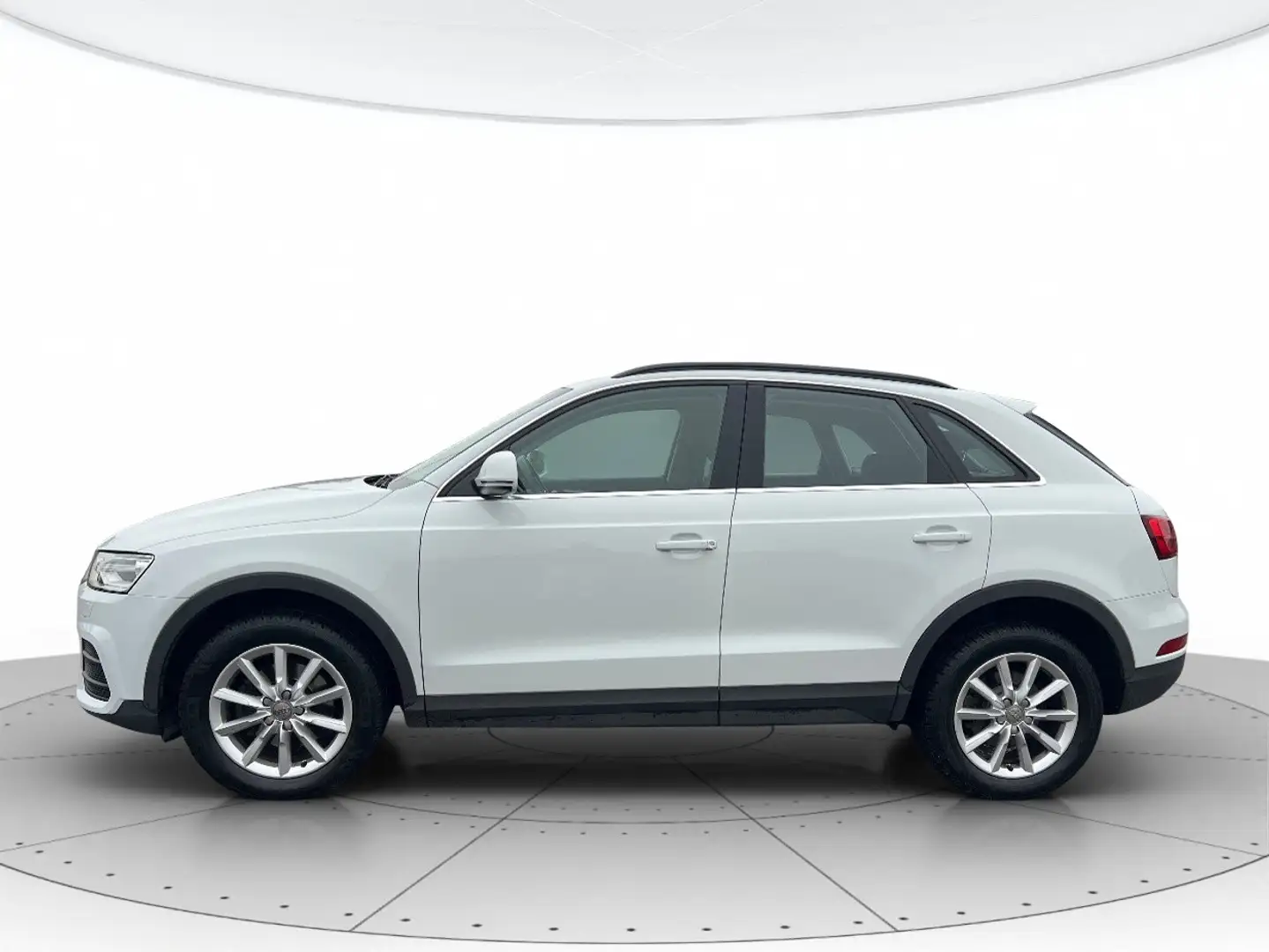 Audi Q3 2.0 tdi Business quattro 150cv s-tronic Blanc - 2