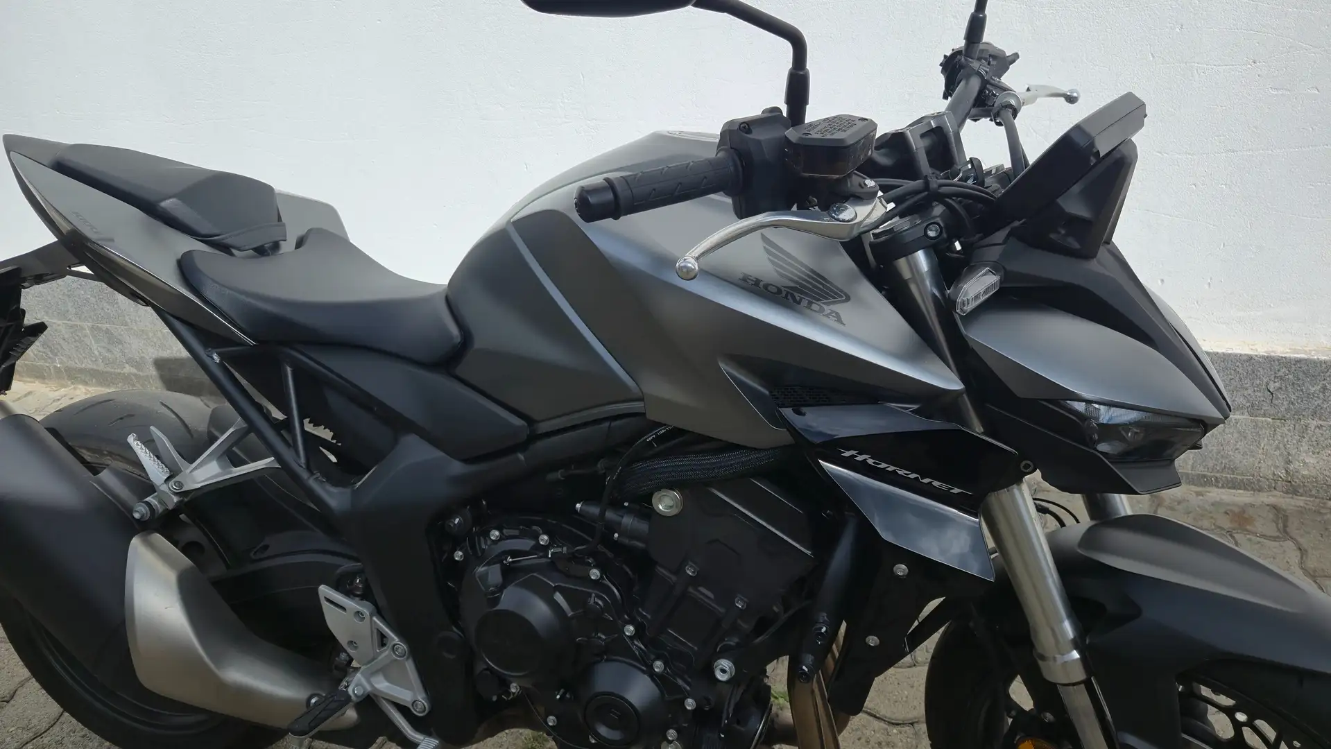 Honda Hornet 1000 ABS EURO 5 + Grigio - 1