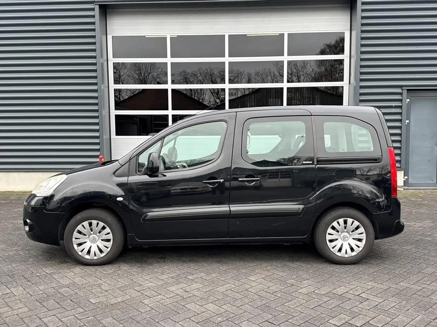 Citroen Berlingo 1.6 VTi 120 Multispace, 5 persoons, trekhaak, airc Schwarz - 2