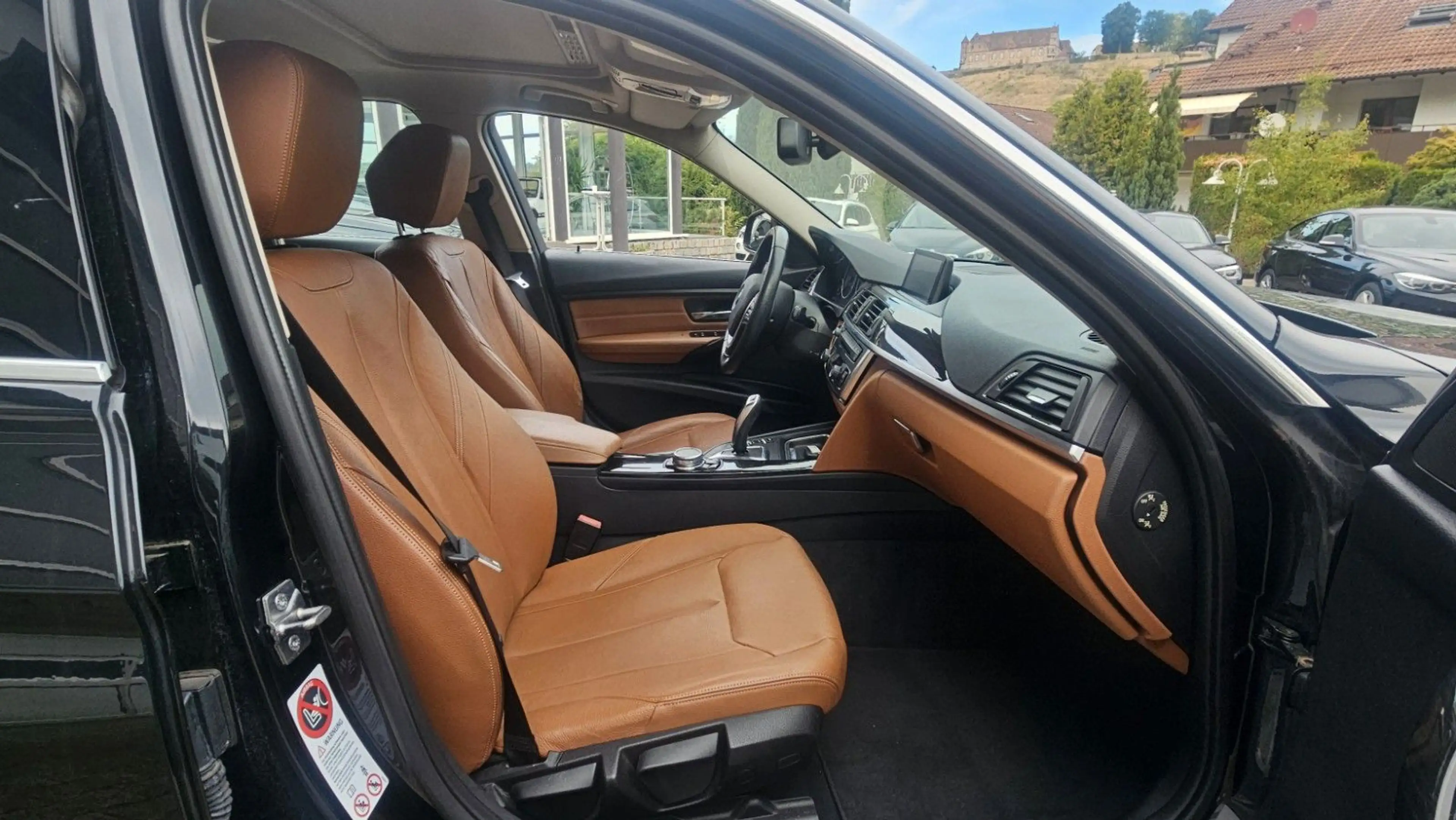 BMW 325 d Aut. Limousine Luxury Line *Leder*GSHD*HiFi — photo 12