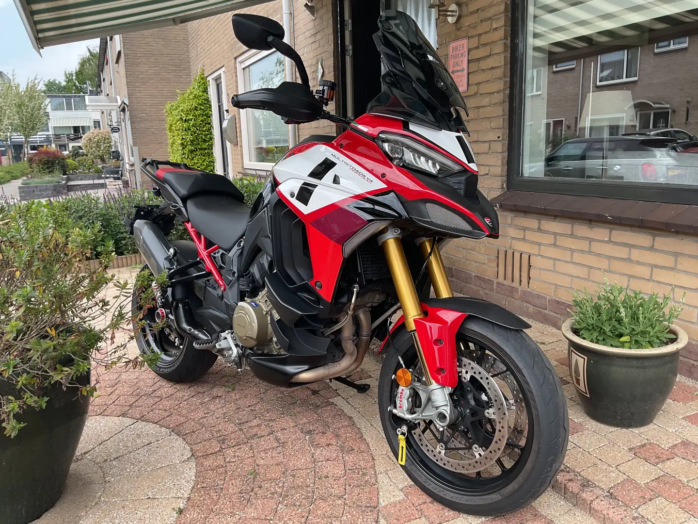 Ducati Multistrada V4 S Rood - 2