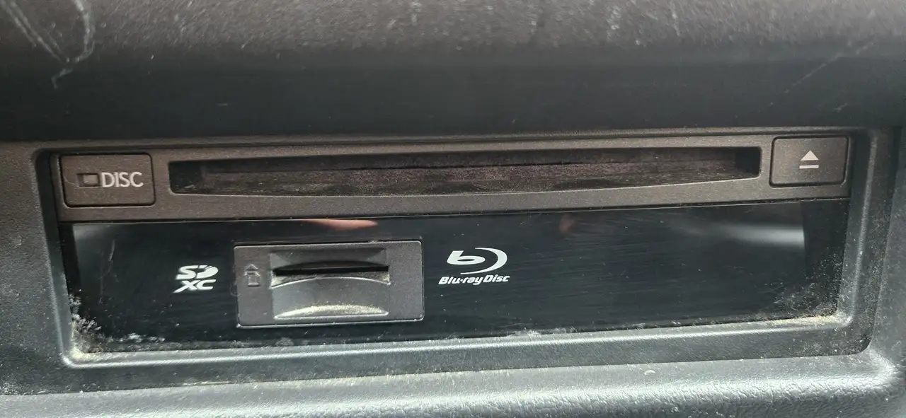 Toyota Sienna снимка Toyota Sienna