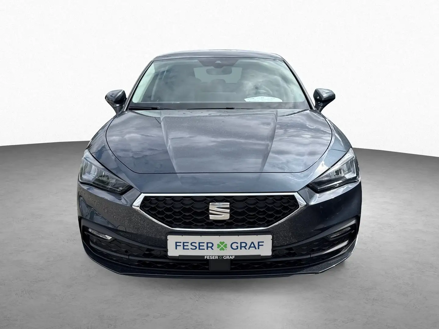 SEAT Leon 1.5 eTSI Road Edition DSG SHZ|FaPa M|RFK Grau - 2