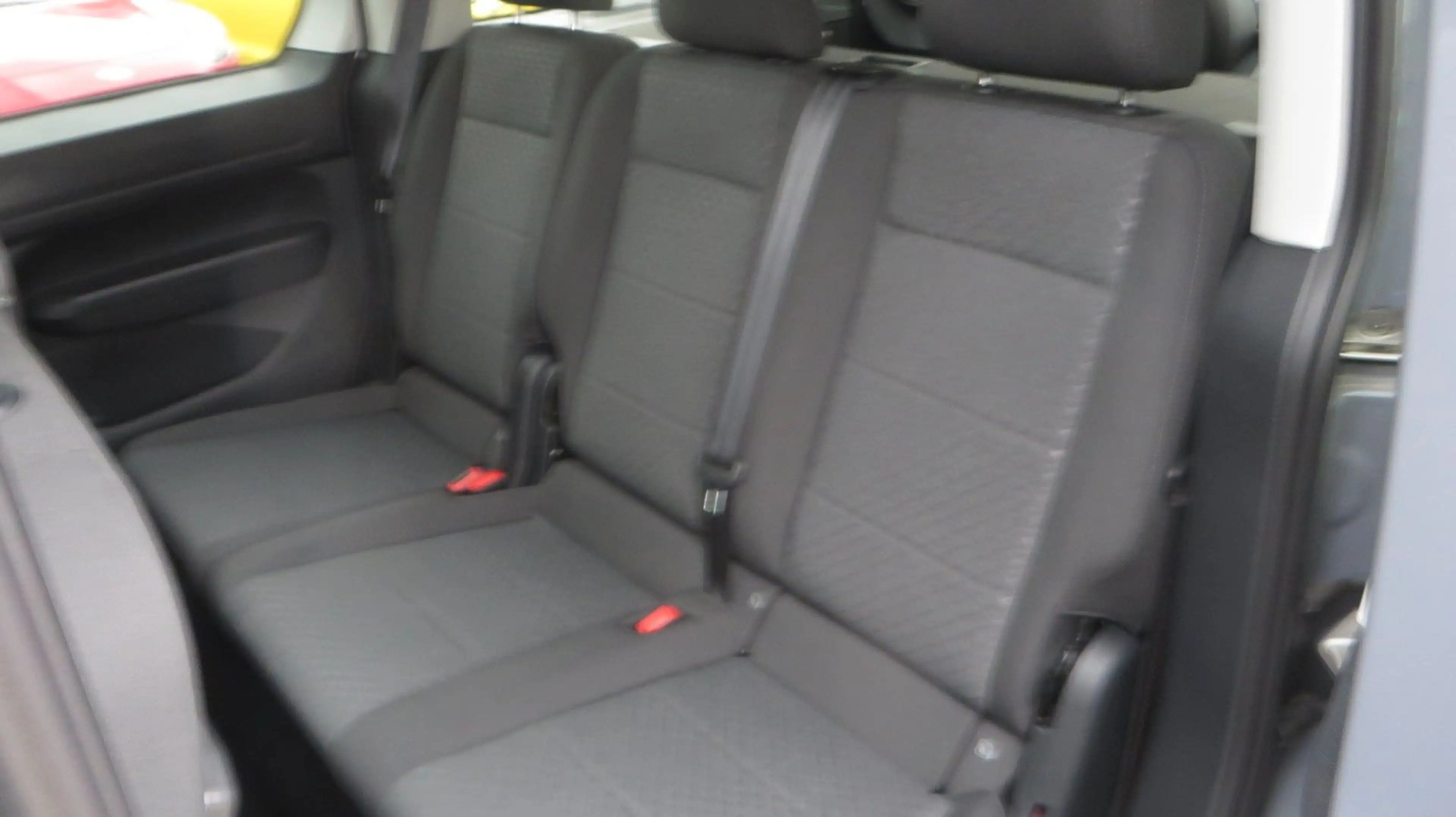 Ford Tourneo Connect PHEV Titanium — photo 12
