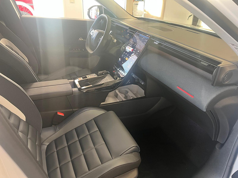 Citroen C5 Aircross Citroen C5 Aircross 145 Hybrid MAX — photo 4