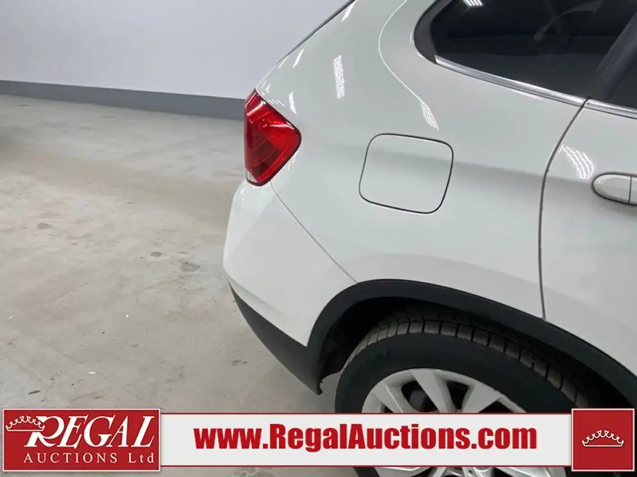 BMW X1 photo BMW X1