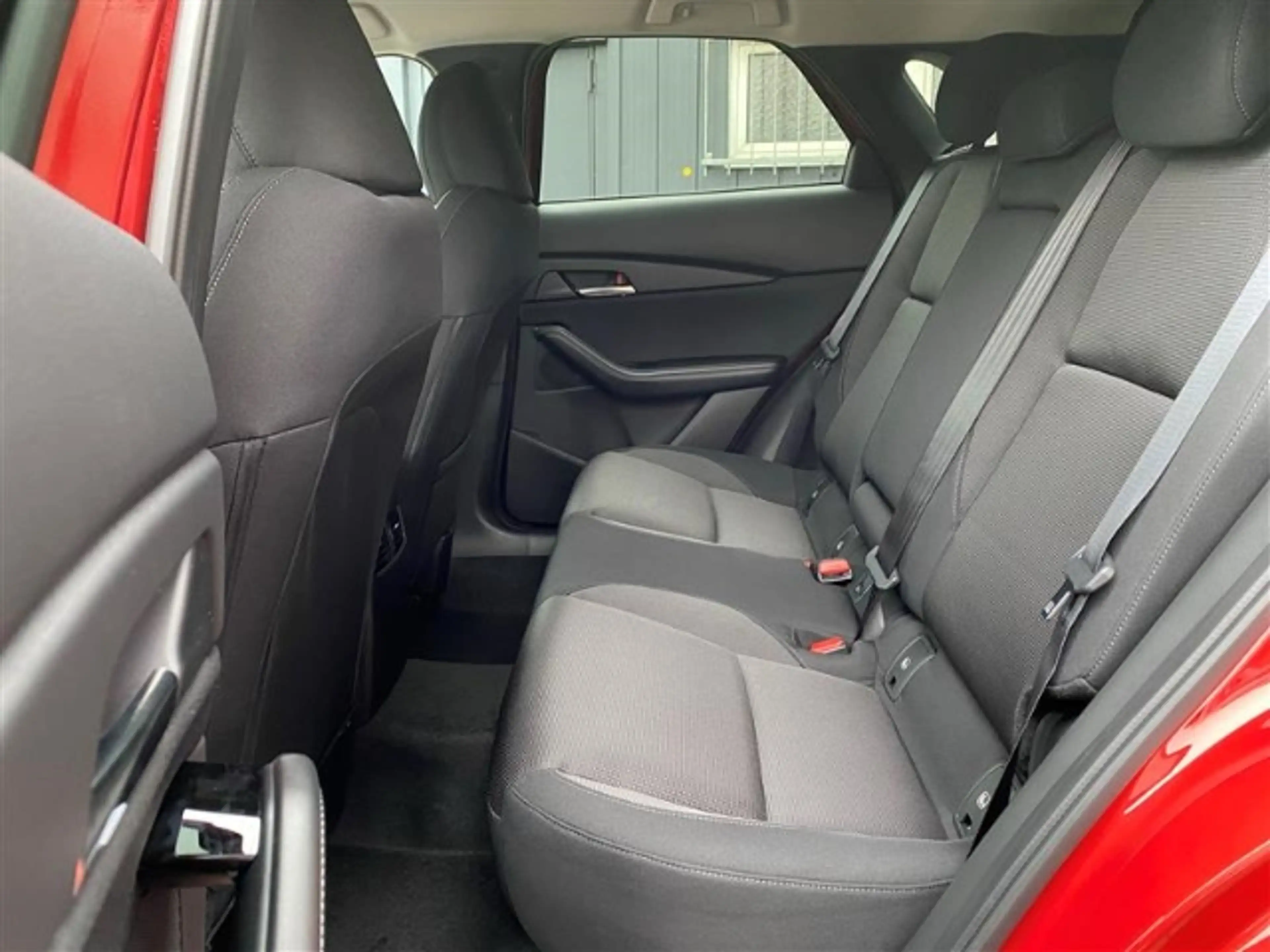 Mazda CX-30 EXCLUSIVE-L. e-Skyactiv-G 140PS 6AT HUD Navi Sound — photo 6