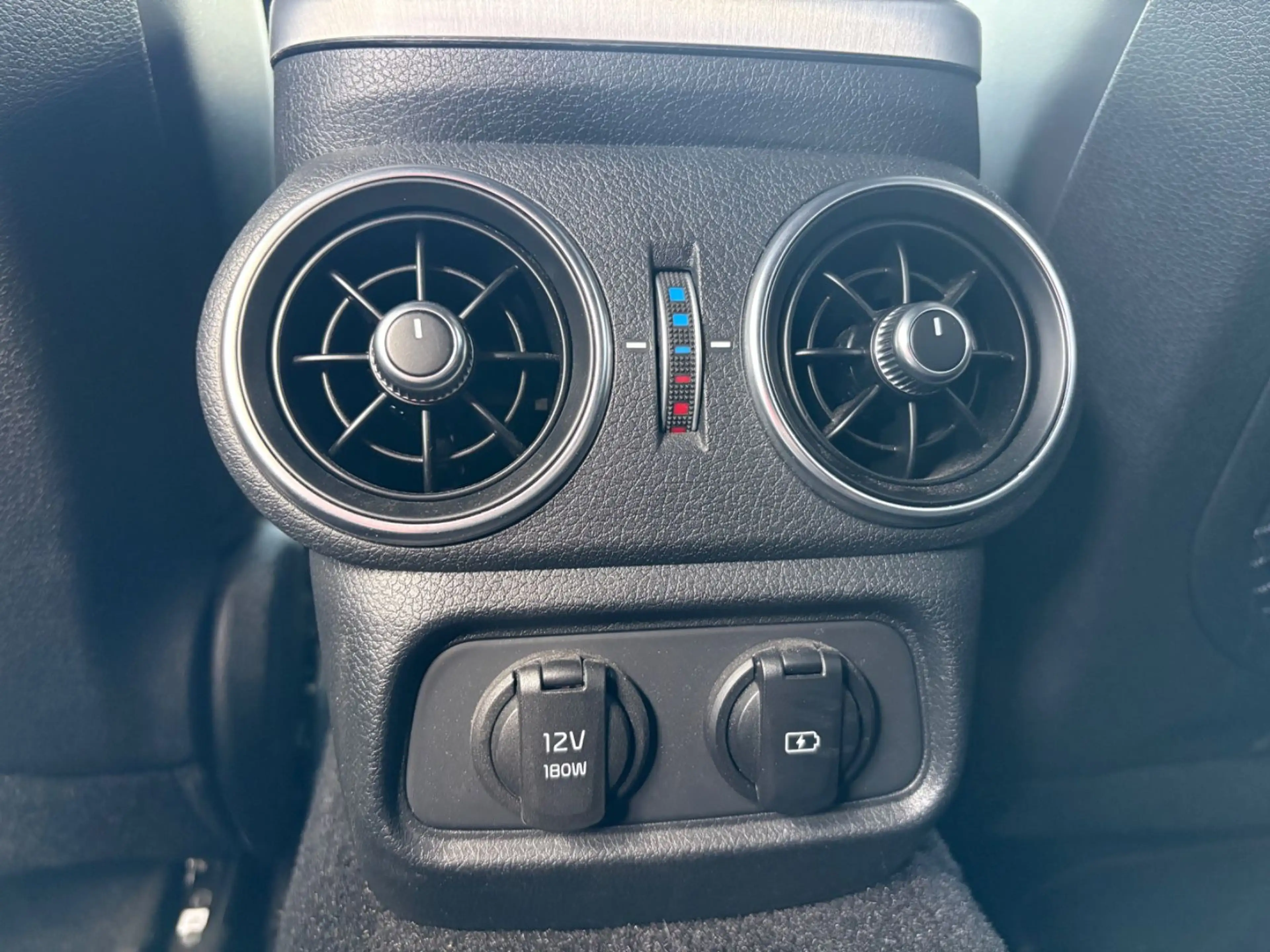 Kia Stinger GT 4WD Kein OPF BI LED MwSt — photo 29