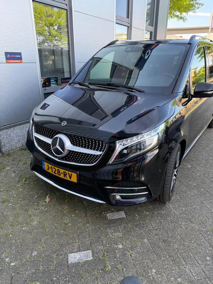 Mercedes-Benz V 300d AMG-Pakket Extra Lang 8p. 2020 Fekete - 1