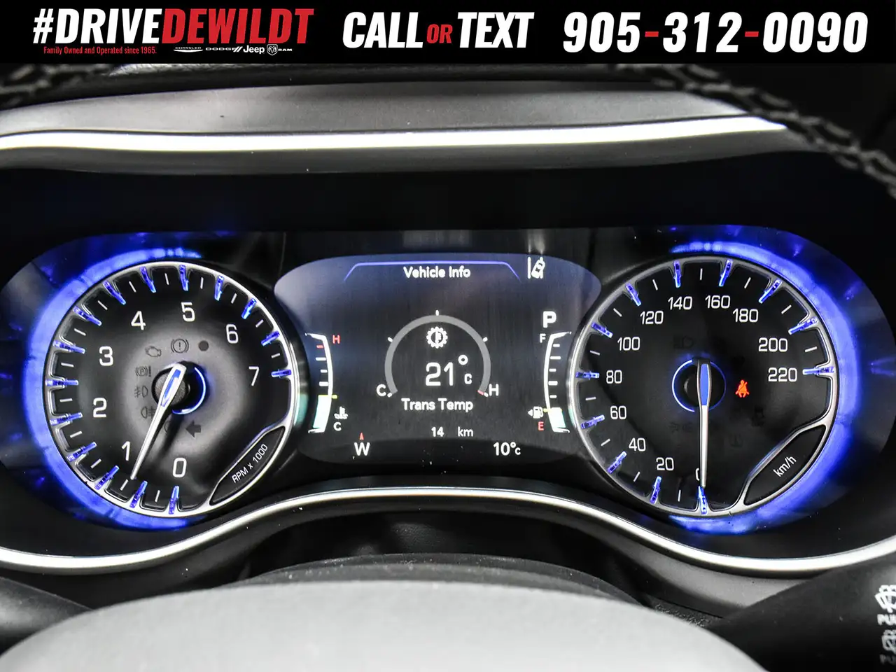 Chrysler Pacifica снимка Chrysler Pacifica