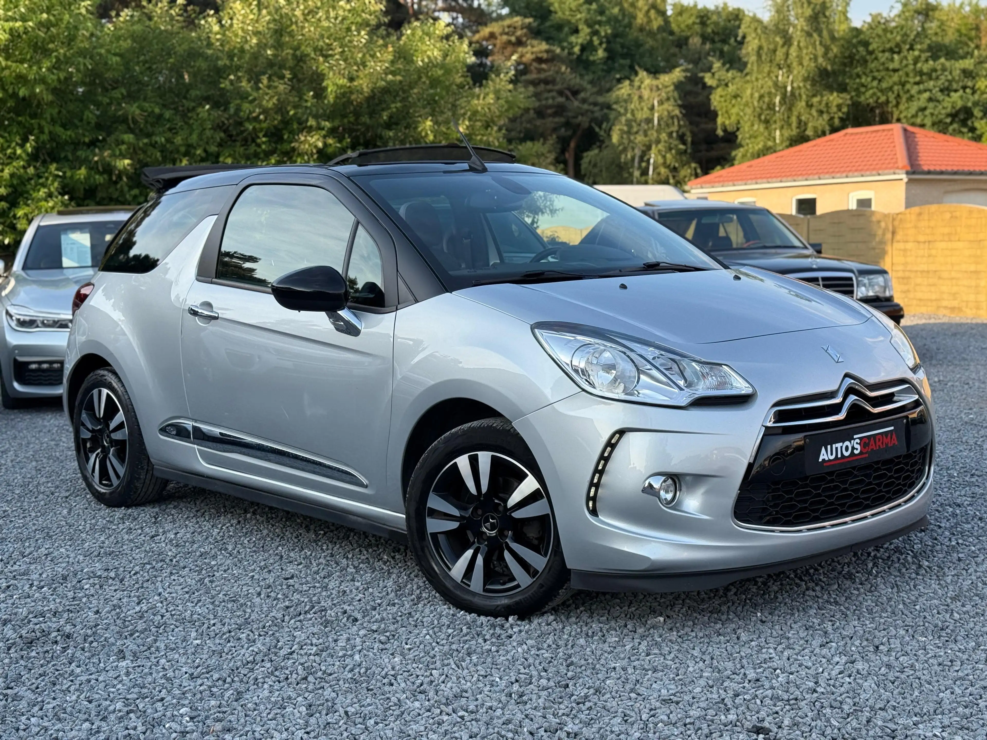 Citroen DS3 Cabrio 1.2i Benzine Led Airco Navi ParkS Camera * — photo 3