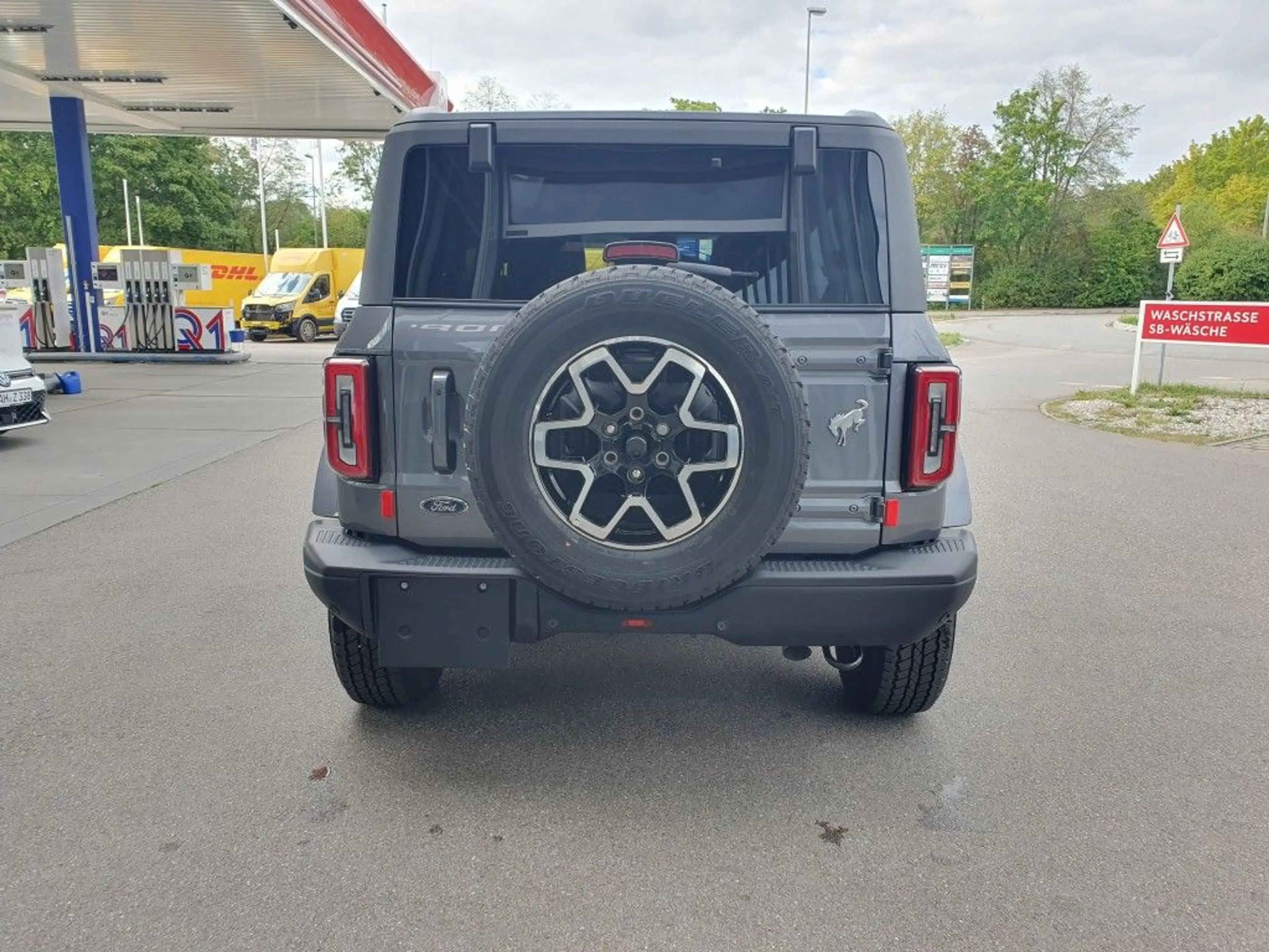Ford Bronco 2.7 EcoBoost V6 Outer Banks — photo 6