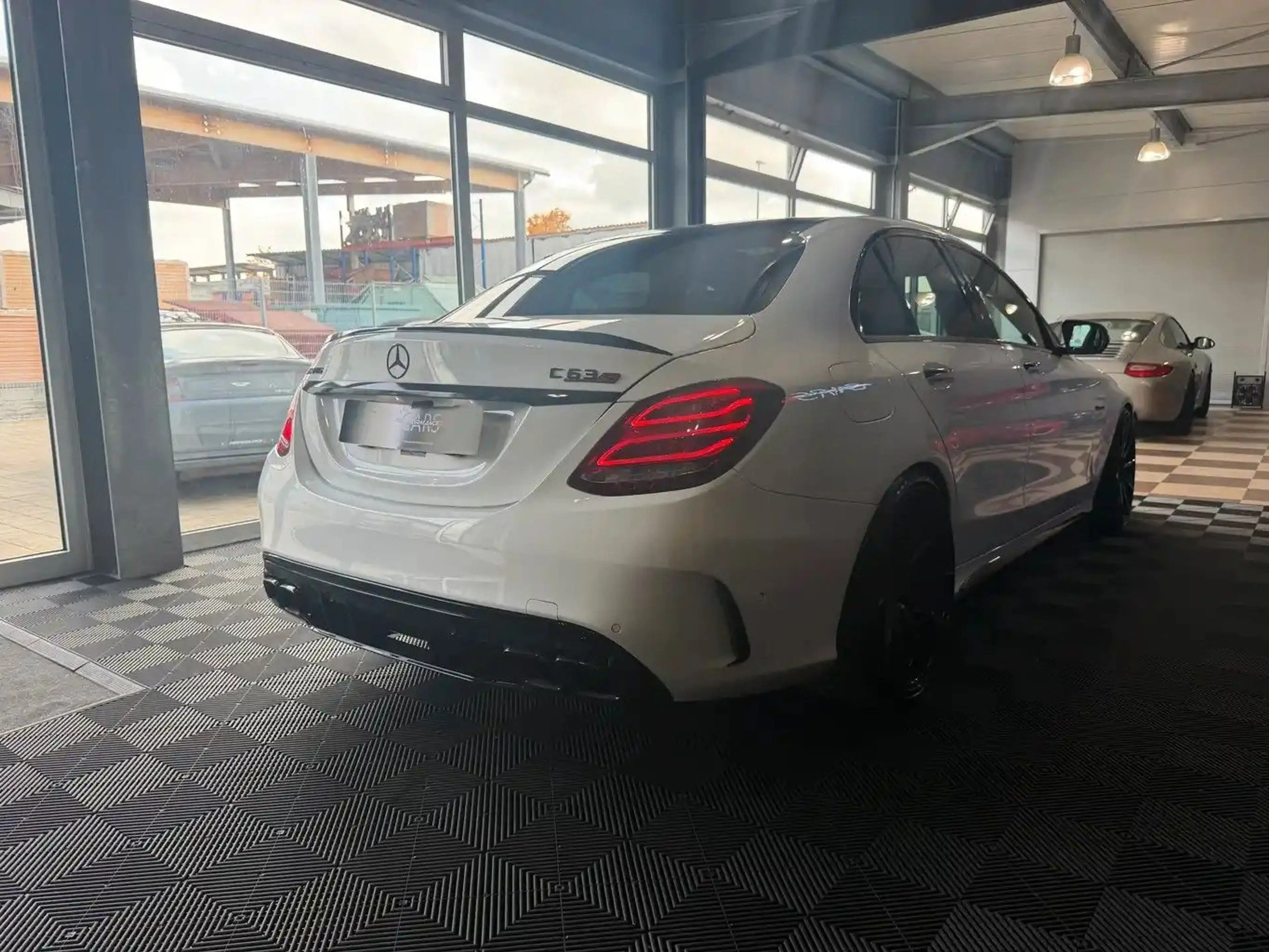 Mercedes-Benz C 63 AMG / 360 Kamera/Felgen/Carbon/ Abs . Tempo — photo 7