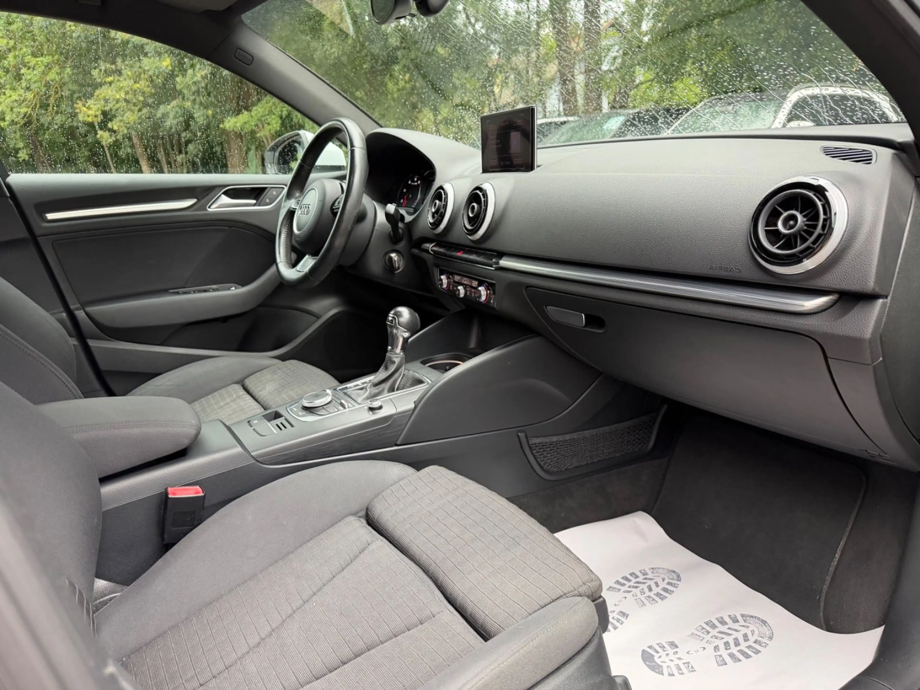 Audi A3 Limousine Ambition S-Line Standheizung Xenon — photo 15