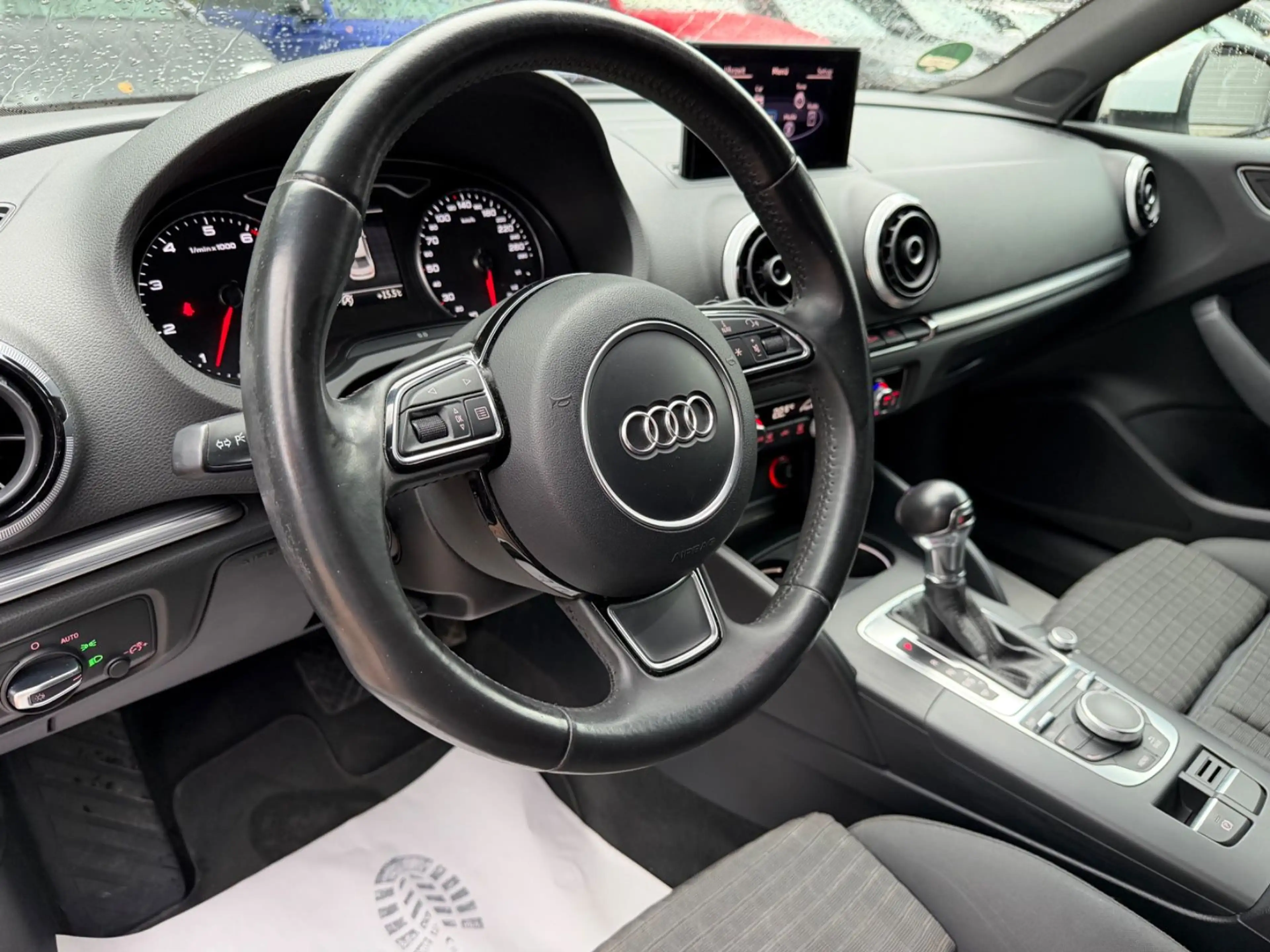 Audi A3 Limousine Ambition S-Line Standheizung Xenon — photo 10