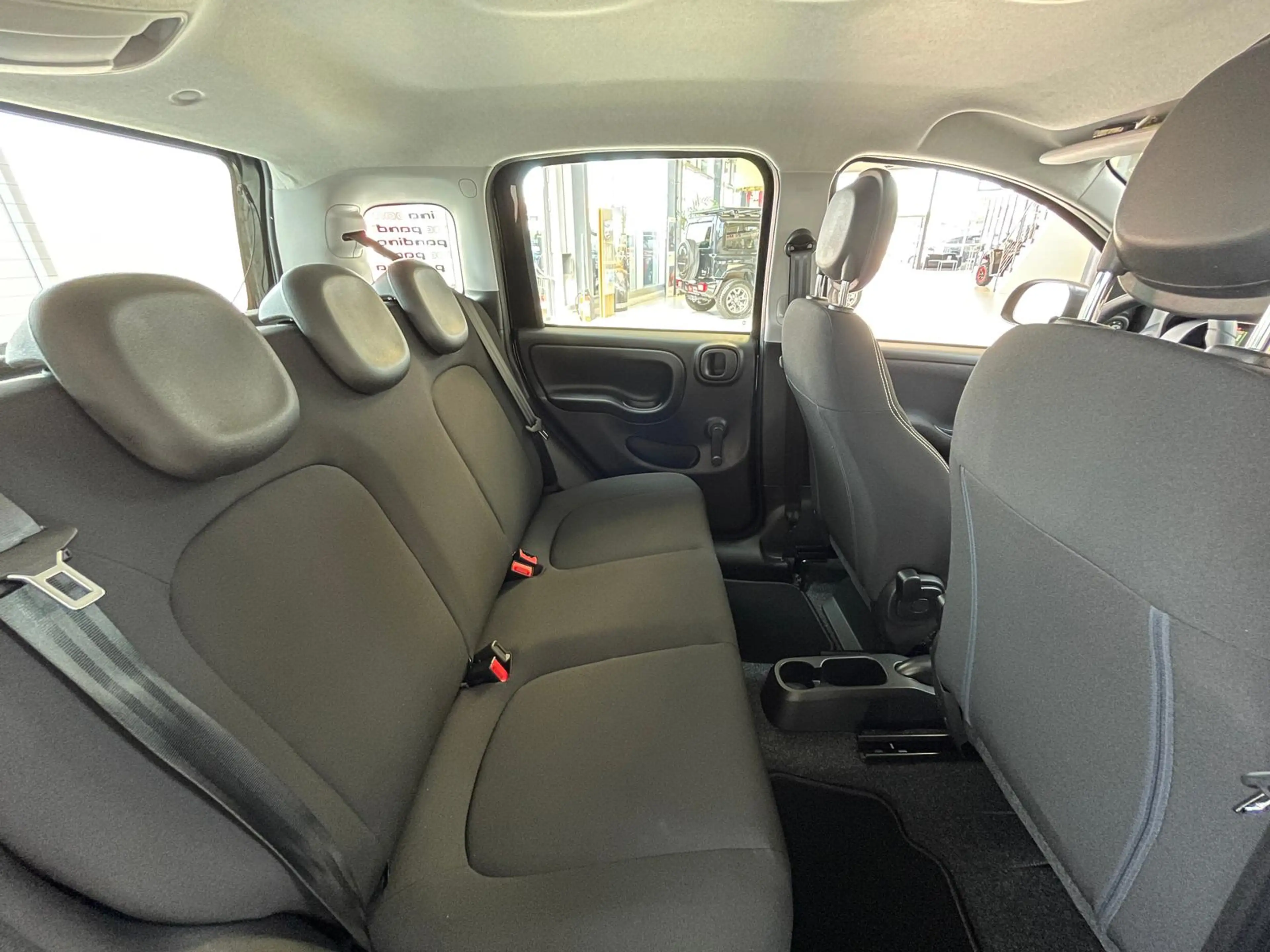 Fiat Panda 1.0 Mild Hybrid Pandina Pop+Klima+PDC hi.+ — photo 13