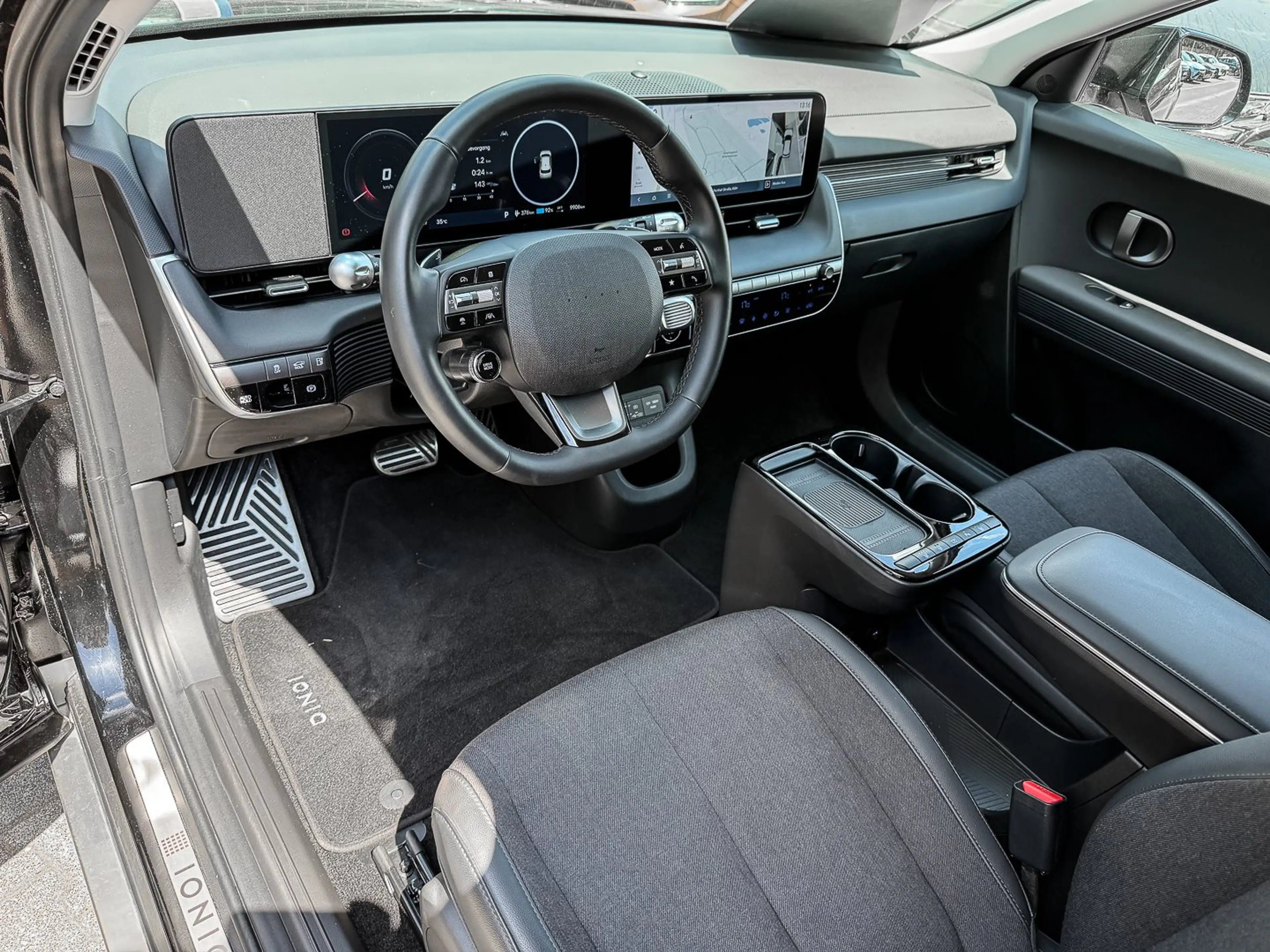 Hyundai IONIQ 5 63 kW/h ACC NAVI LED SHZ DAB E-SITZE — photo 8