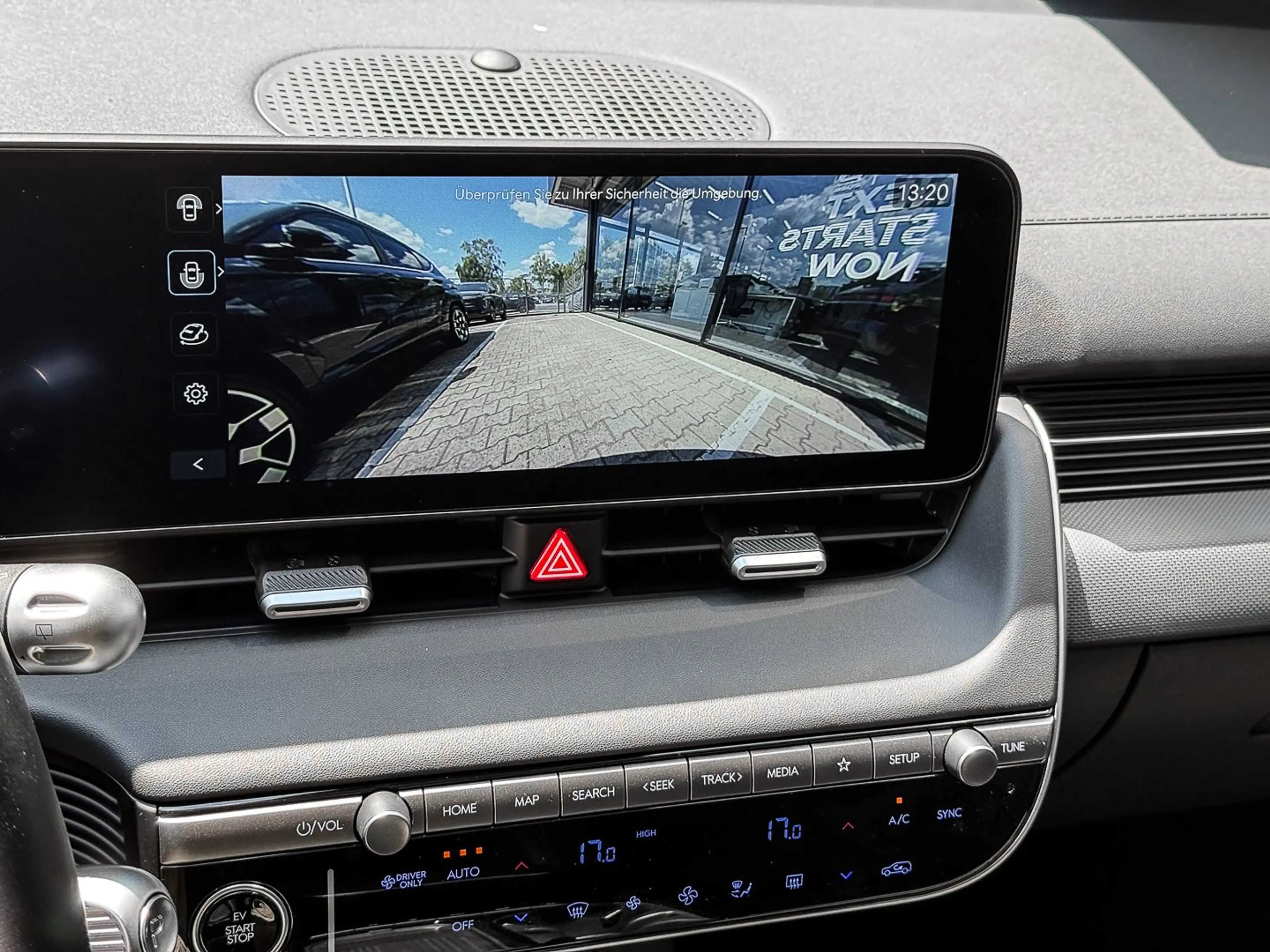 Hyundai IONIQ 5 63 kW/h ACC NAVI LED SHZ DAB E-SITZE — photo 12