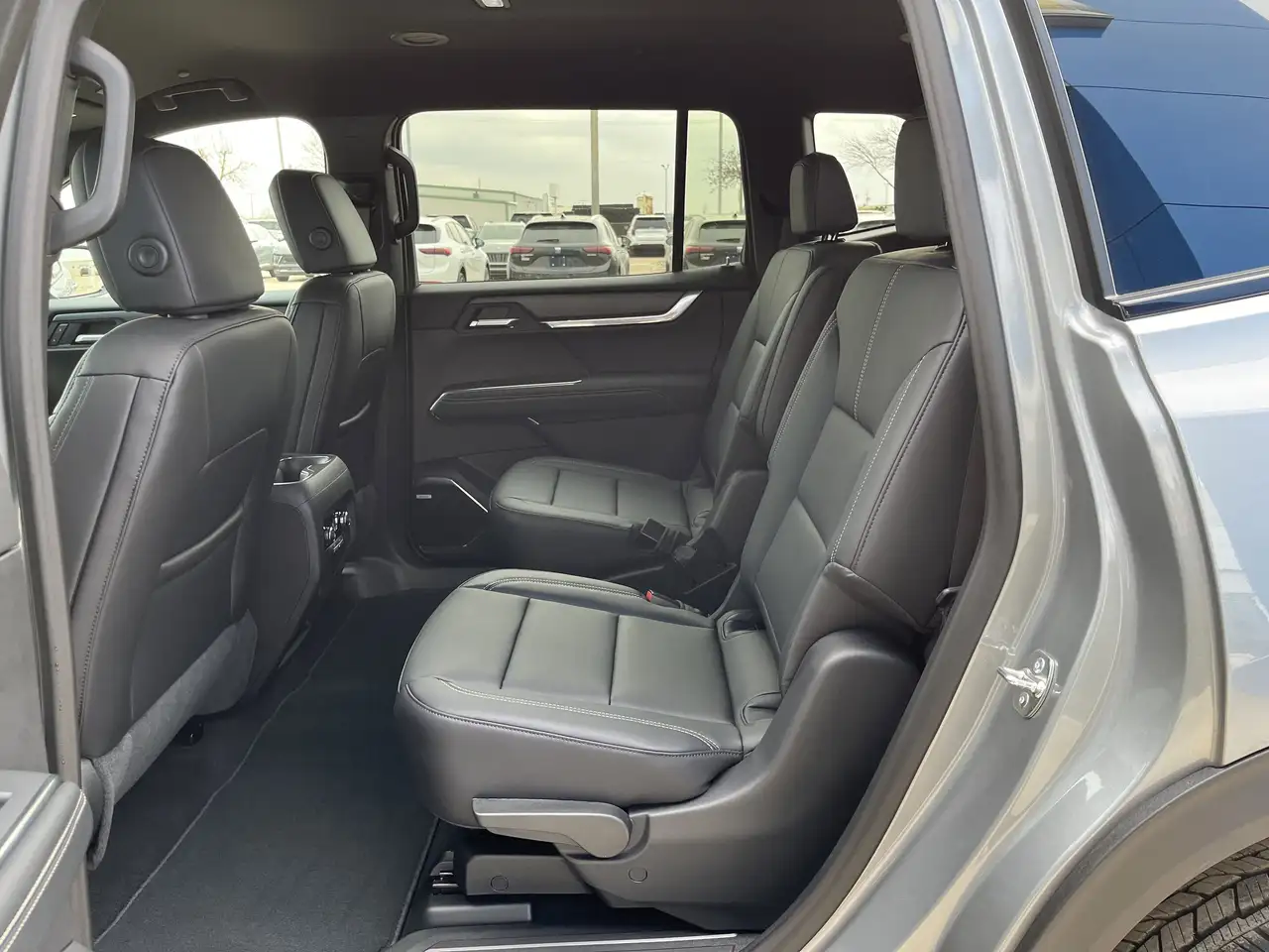 GMC Acadia снимка GMC Acadia