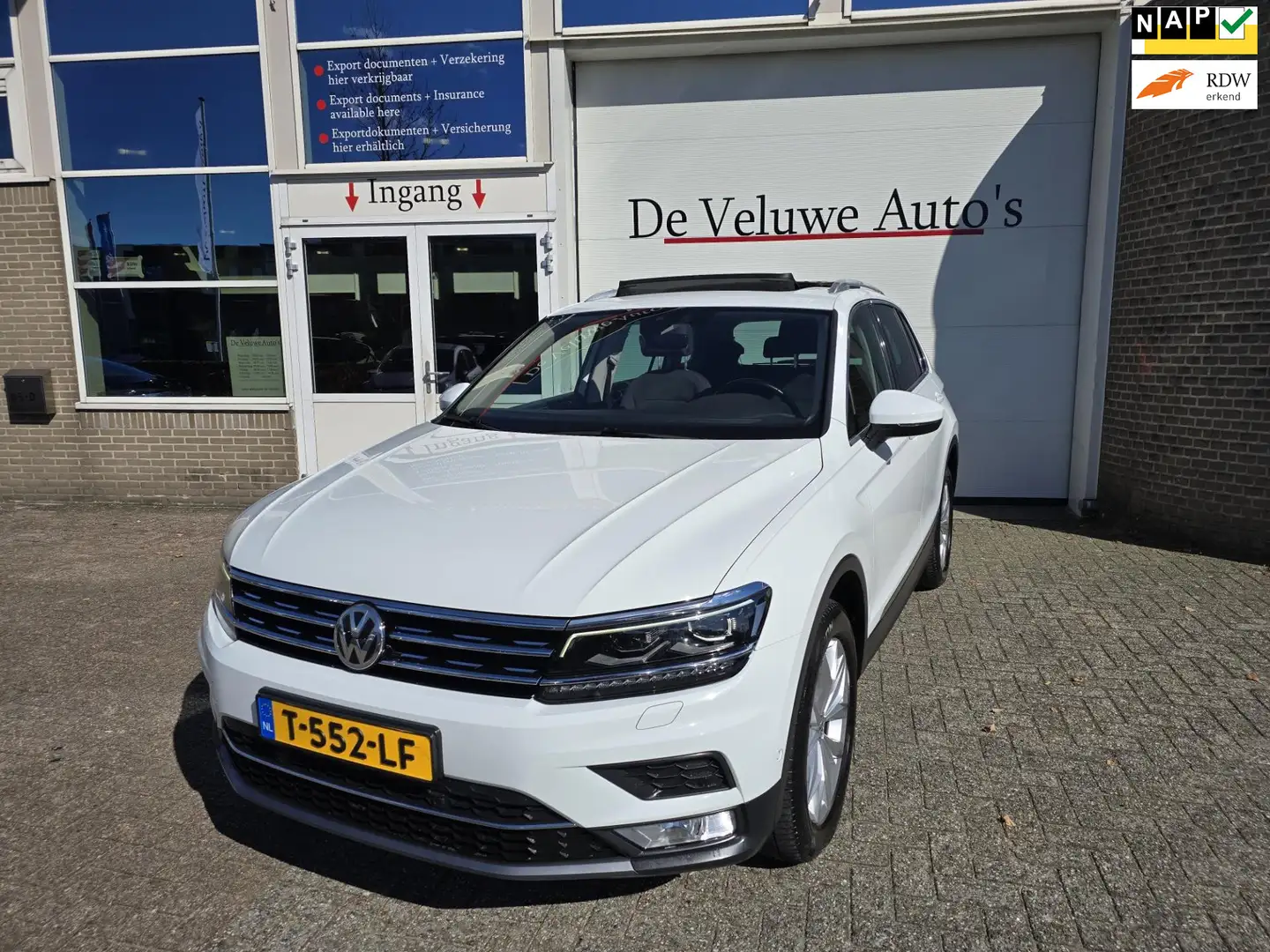 Volkswagen Tiguan 2.0 TSI 4Motion Highline pano trekhaak Wit - 1