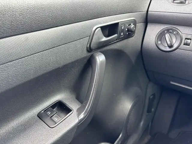 Volkswagen Caddy view 15