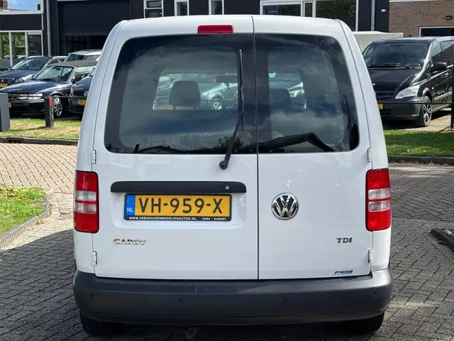 Volkswagen Caddy view 8