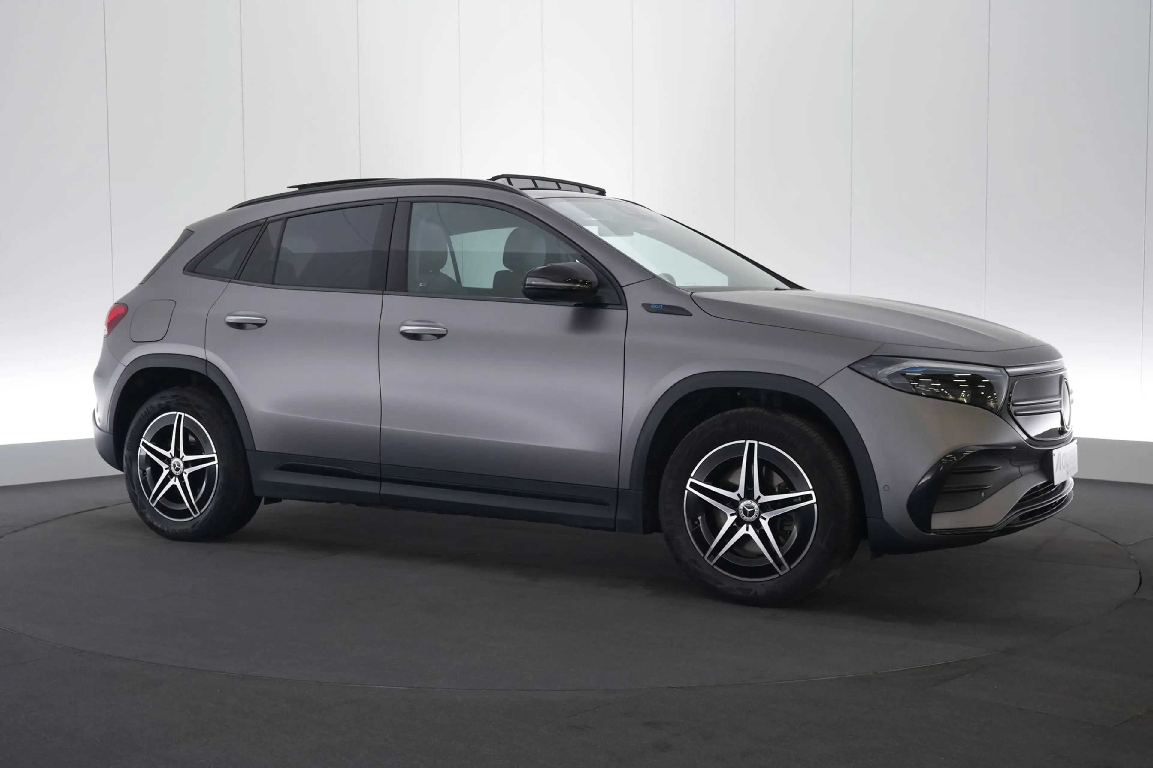 Mercedes-Benz EQA 250 Business Solution AMG Line Magno Matte LEDER/ALCAN — photo 4