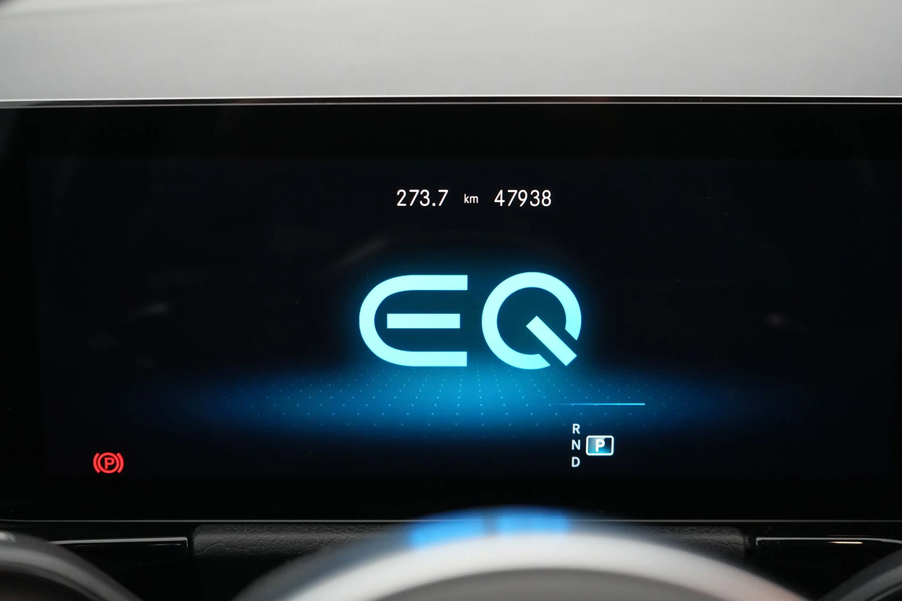 Mercedes-Benz EQA 250 Business Solution AMG Line Magno Matte LEDER/ALCAN — photo 14