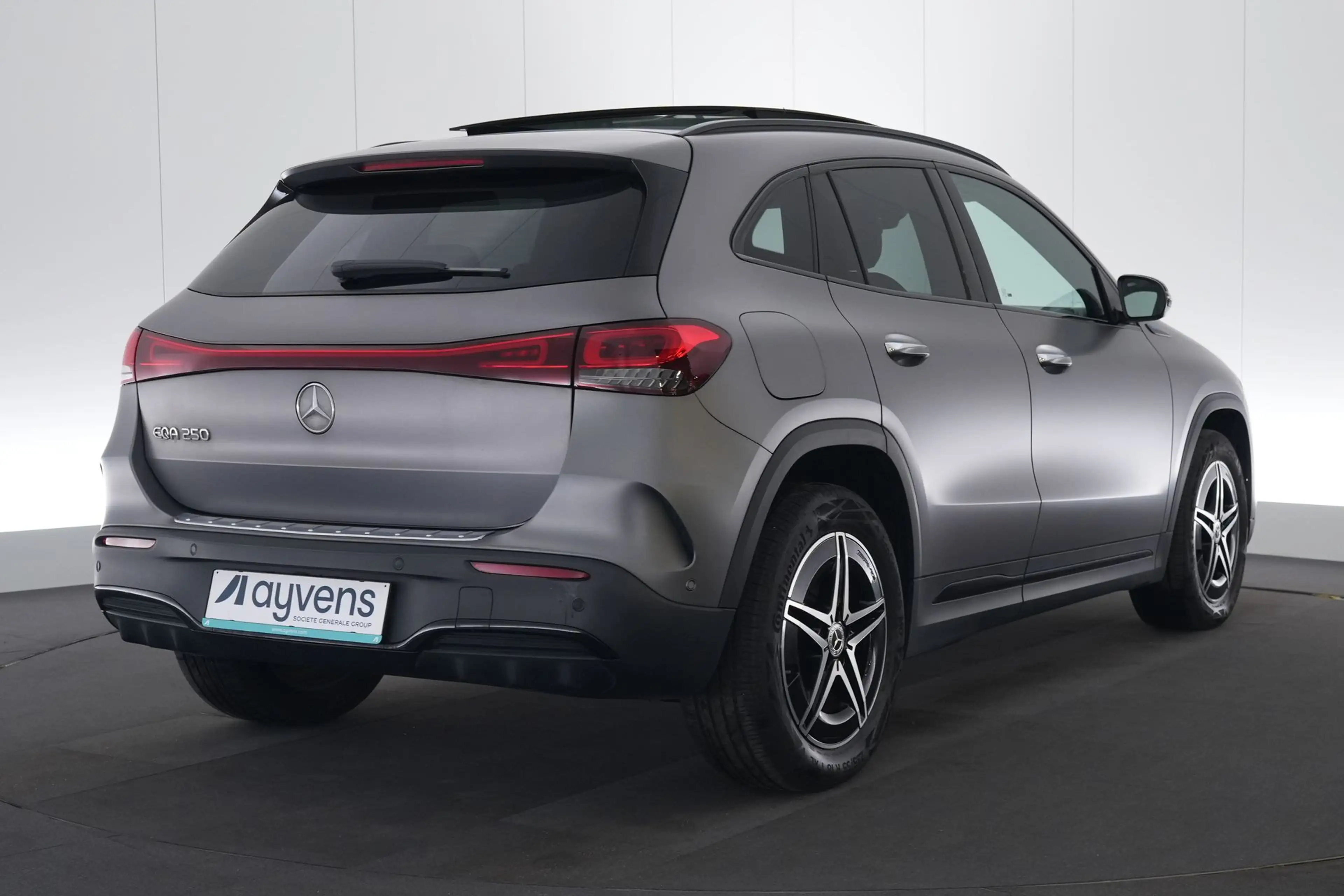 Mercedes-Benz EQA 250 Business Solution AMG Line Magno Matte LEDER/ALCAN — photo 7