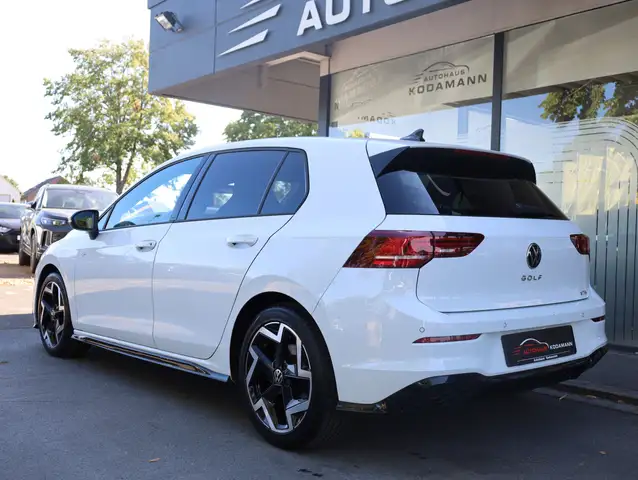 Volkswagen Golf view 11