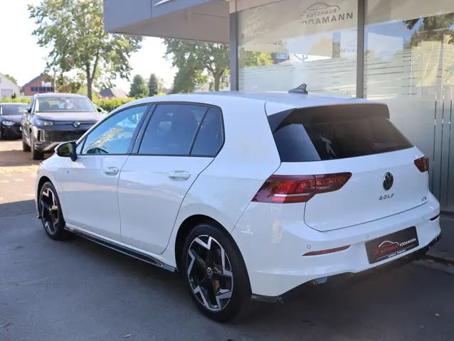 Volkswagen Golf view 10