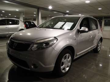 Sandero 1.2 16V 1 JAAR GARANTIE