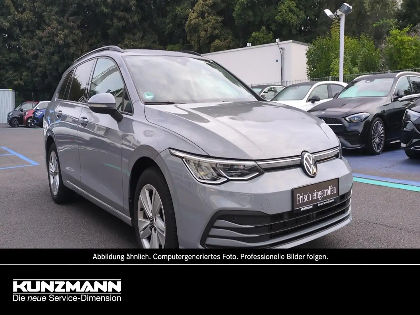 Volkswagen Golf VIII 1.5 TSI Life ACC Kamera HarmanKardon Grau - 2