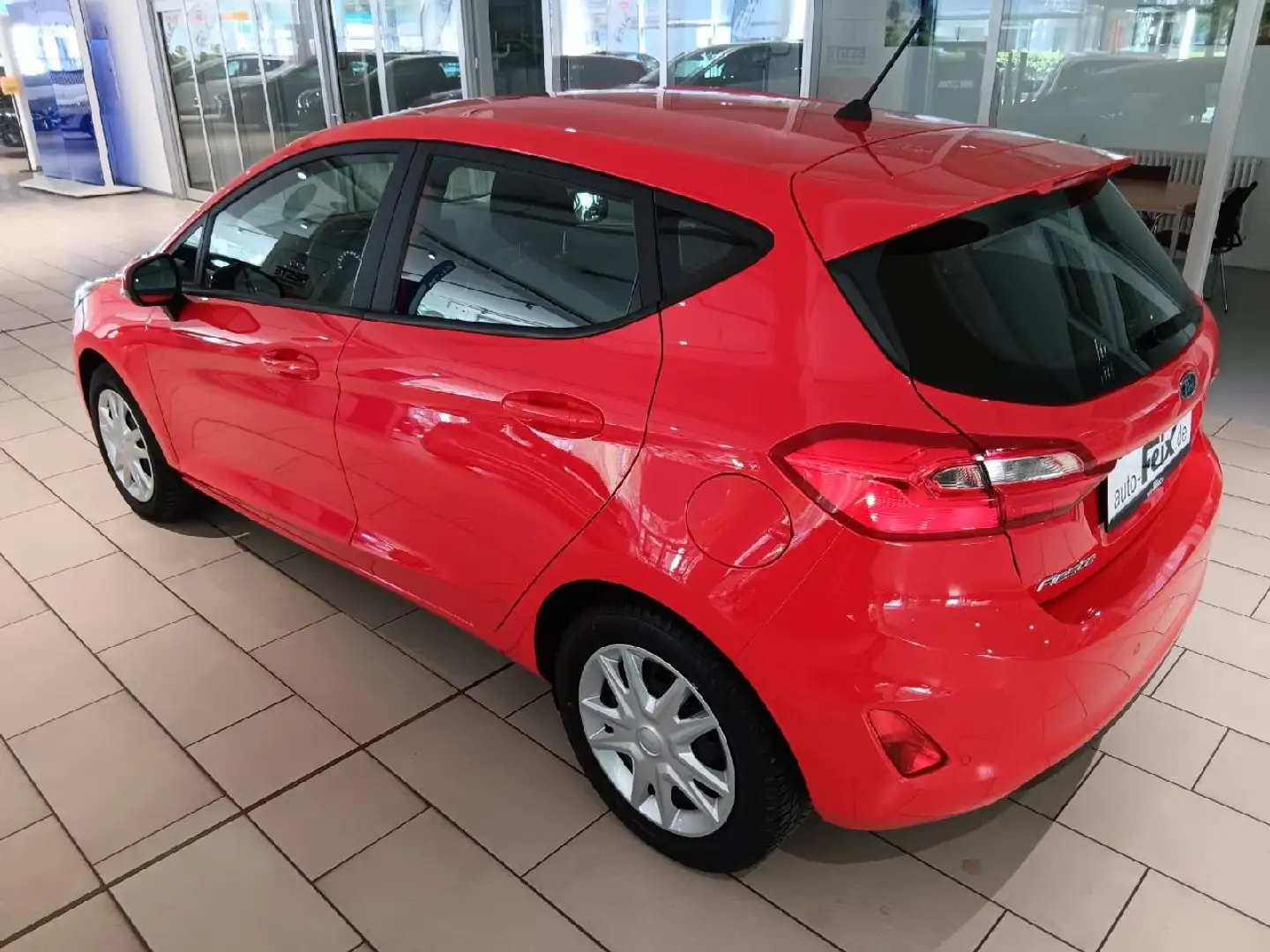 Ford Fiesta Fiesta Cool & Connect Rood - 2