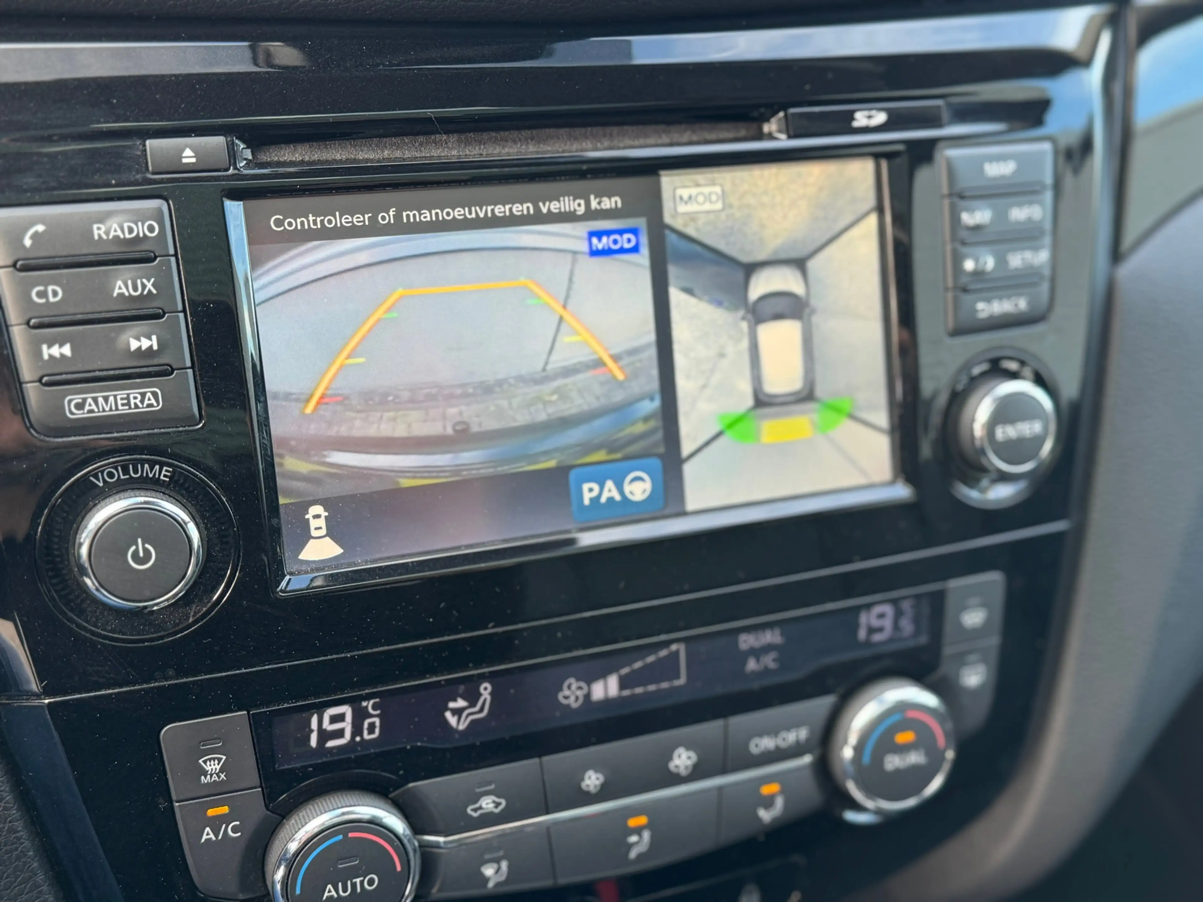 Nissan Qashqai 1.2 Tekna automaat [ panodak,leer,fm navi,camera,1 — photo 16