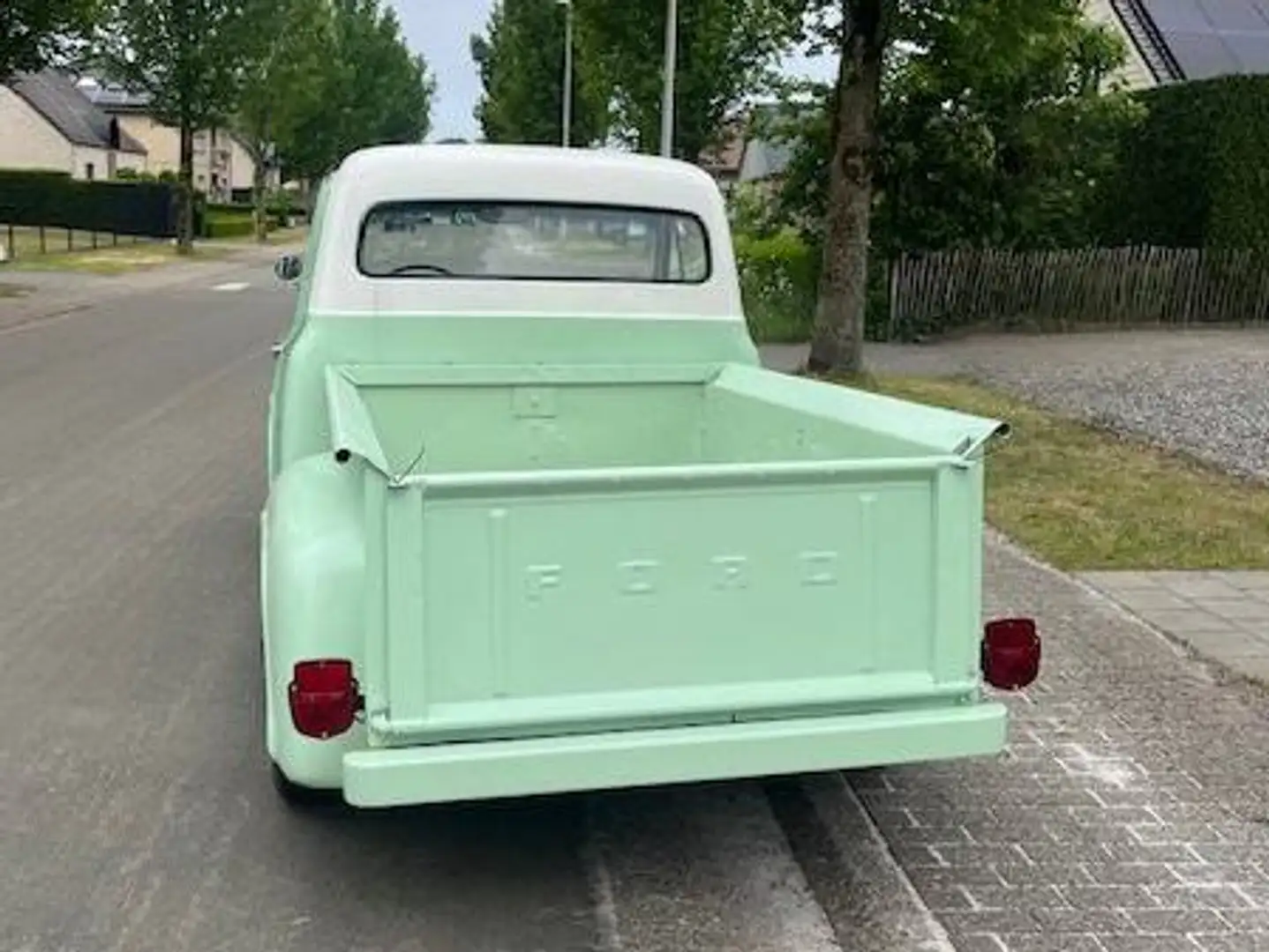 Ford F 100 Vert - 2
