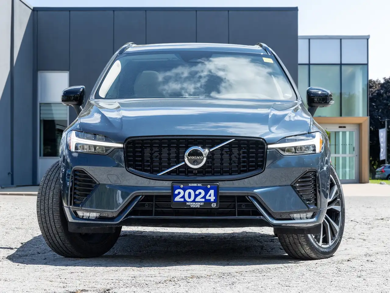 Volvo XC60 снимка Volvo XC60
